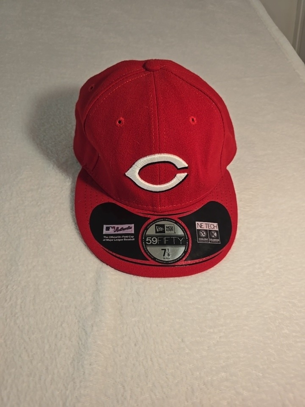 New Era 59FIFTY Fitted Cap Cincinnati Reds MLB Red/Black Size 7 1/8 NWT